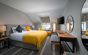 The Parkavon Hotel